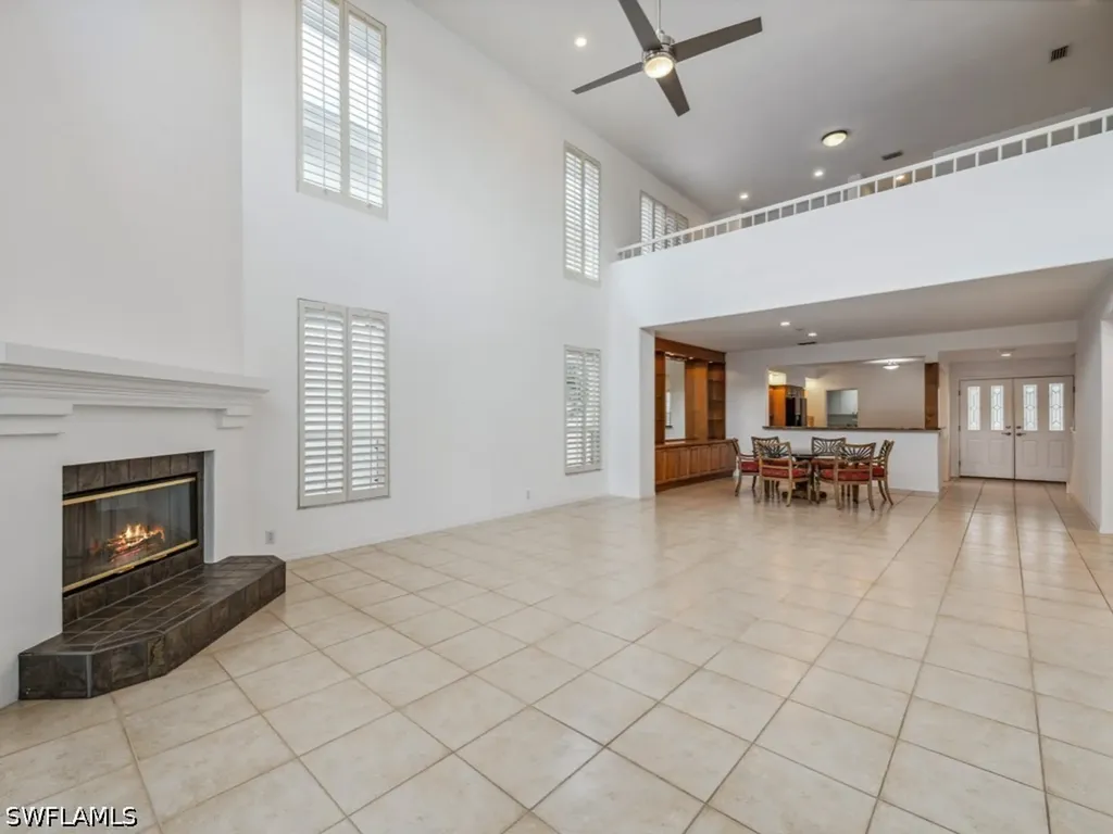 3868 Clipper Cove Drive Naples FL 34112
