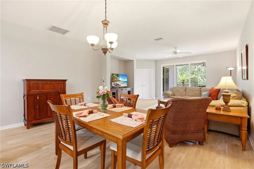 4864 Hampshire Court Naples FL 34112