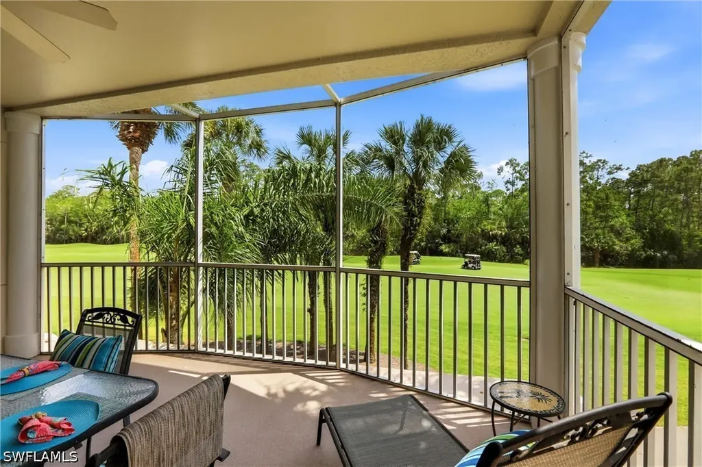 4864 Hampshire Court Naples FL 34112