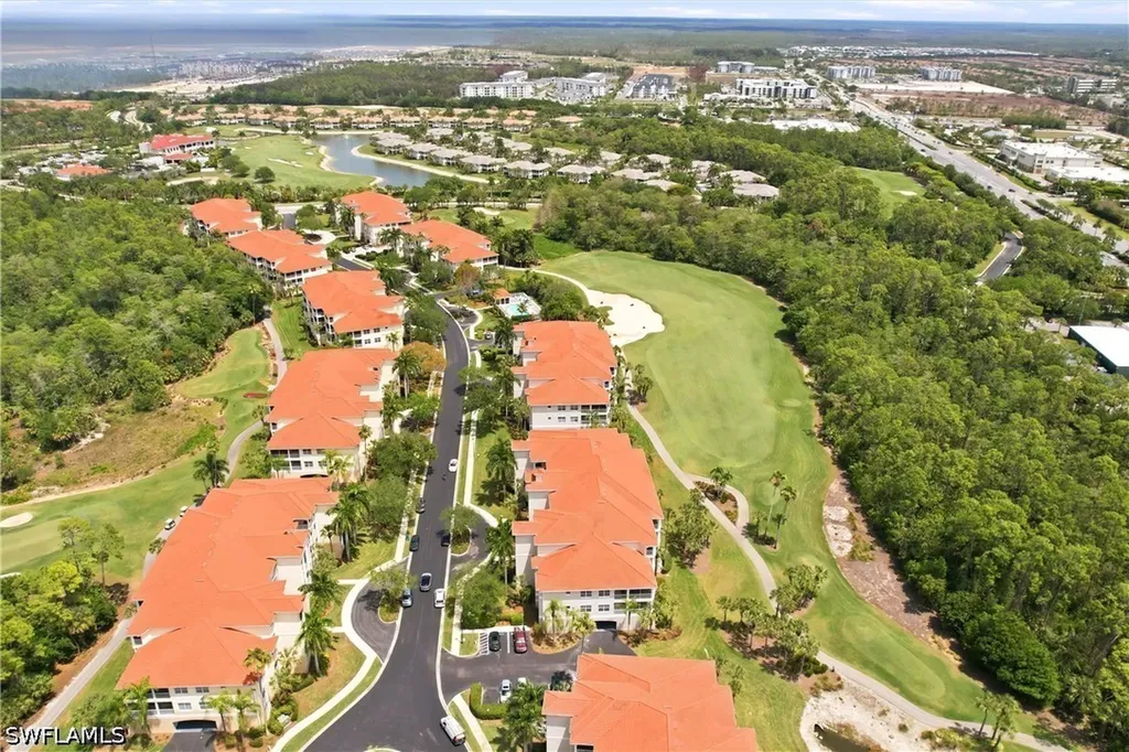 4864 Hampshire Court Naples FL 34112