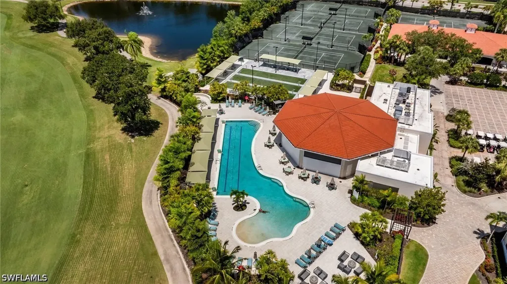 4864 Hampshire Court Naples FL 34112