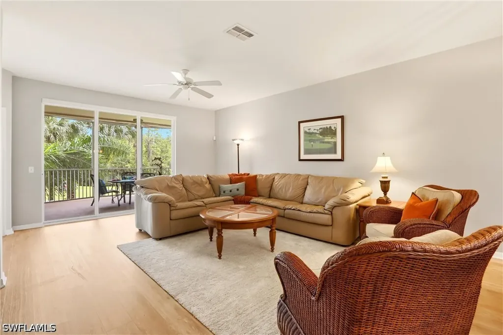 4864 Hampshire Court Naples FL 34112