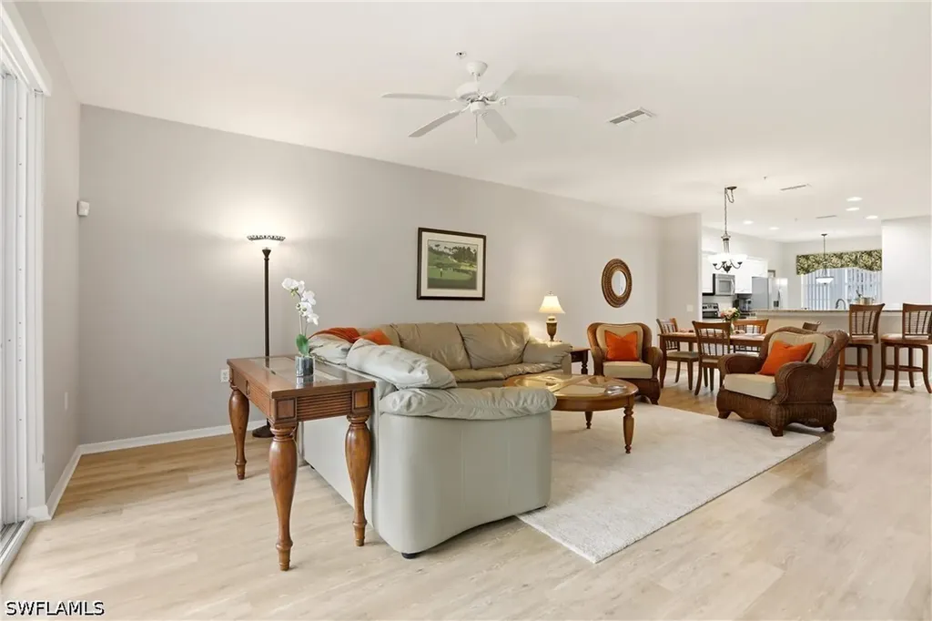 4864 Hampshire Court Naples FL 34112