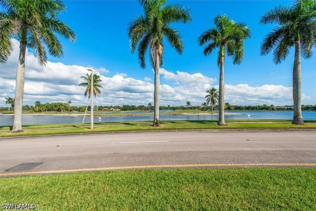 8355 Mystic Greens Way Naples FL 34113