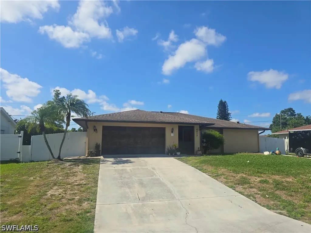 4472 30th Place SW Naples FL 34116
