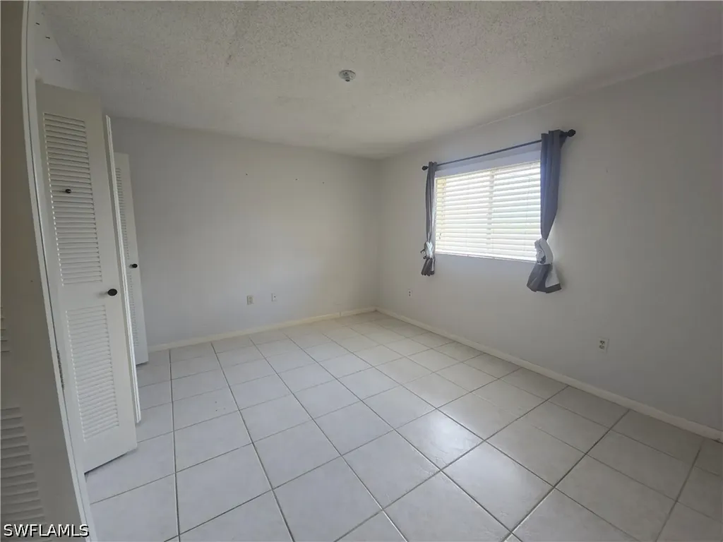 4472 30th Place SW Naples FL 34116