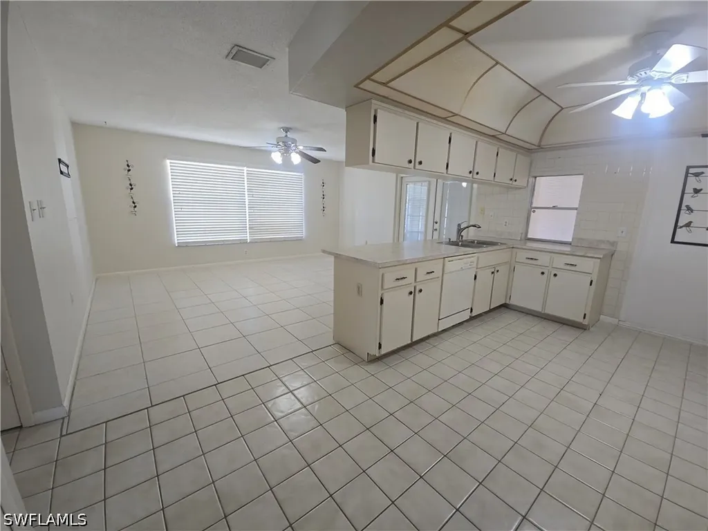 4472 30th Place SW Naples FL 34116