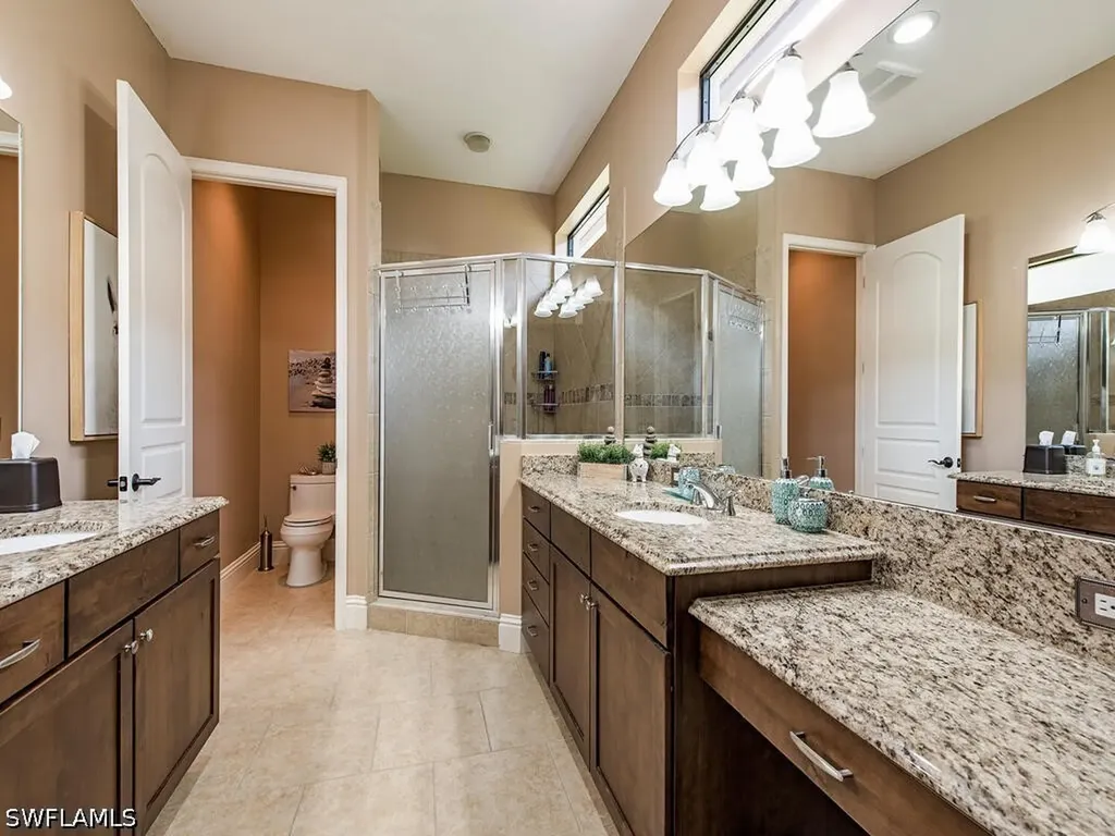 8000 Cordoba Place Naples FL 34113