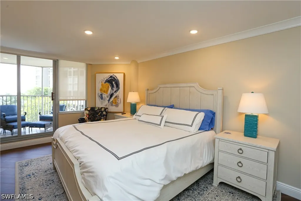 4041 Gulf Shore Boulevard N Naples FL 34103