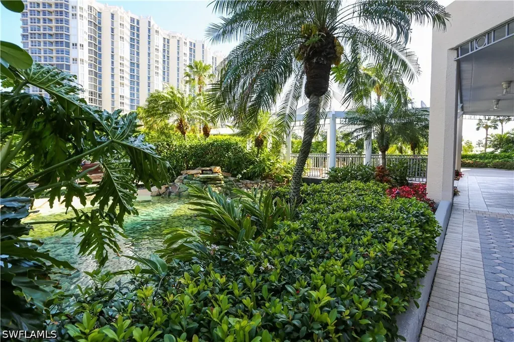 4041 Gulf Shore Boulevard N Naples FL 34103
