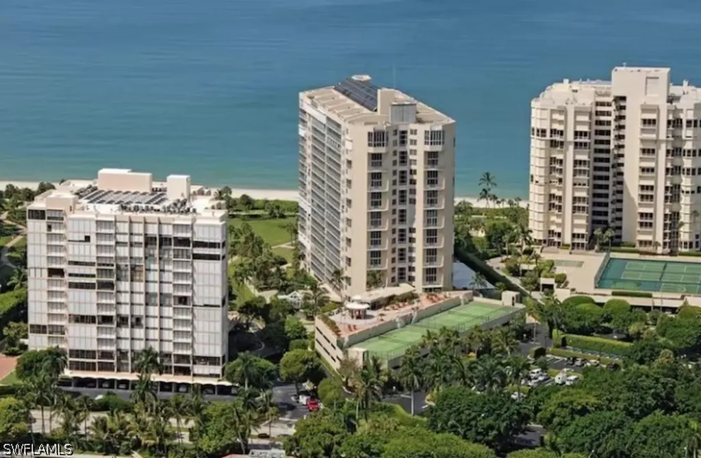 4041 Gulf Shore Boulevard N Naples FL 34103