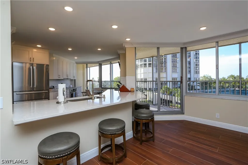 4041 Gulf Shore Boulevard N Naples FL 34103