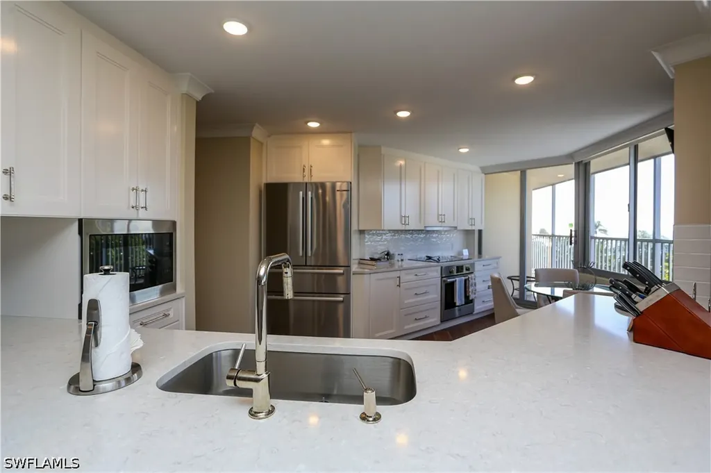 4041 Gulf Shore Boulevard N Naples FL 34103
