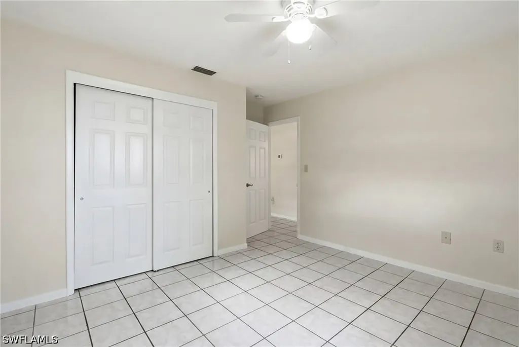 1195 S Alhambra Circle Naples FL 34103