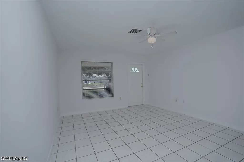 1195 S Alhambra Circle Naples FL 34103