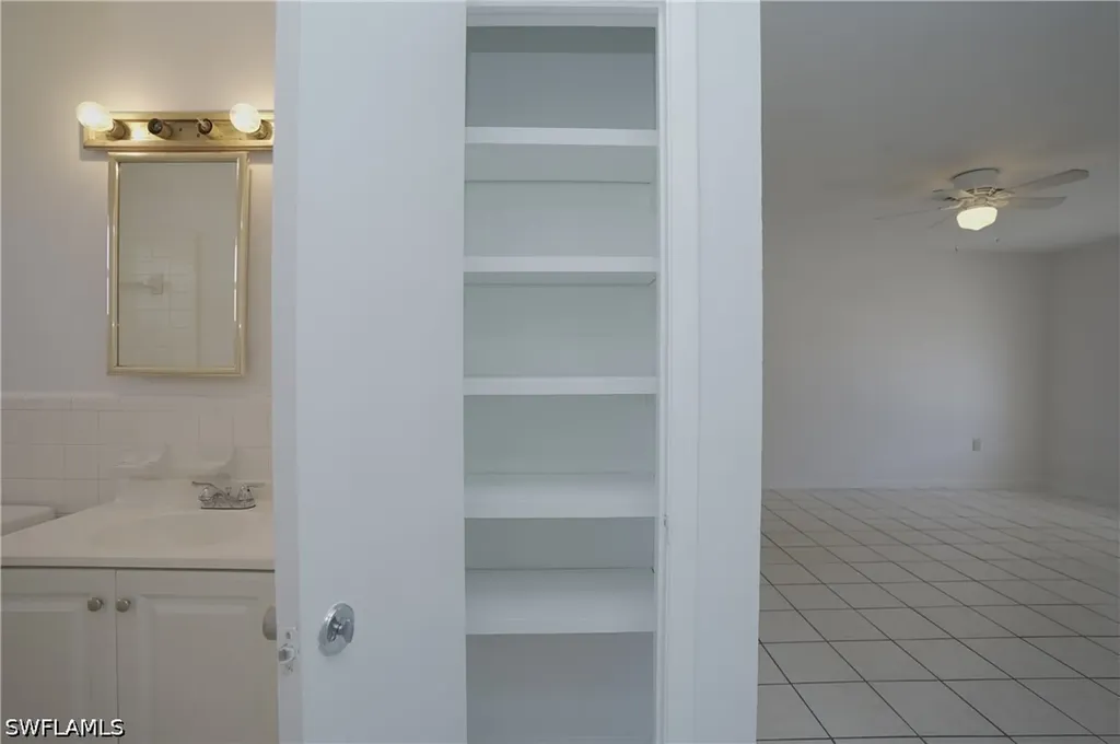 1195 S Alhambra Circle Naples FL 34103