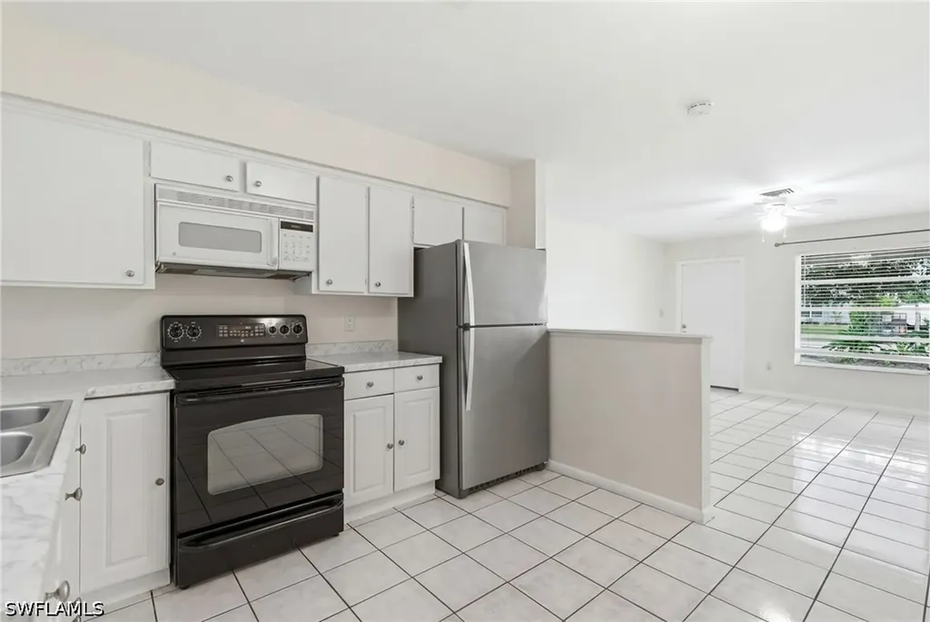 1195 S Alhambra Circle Naples FL 34103
