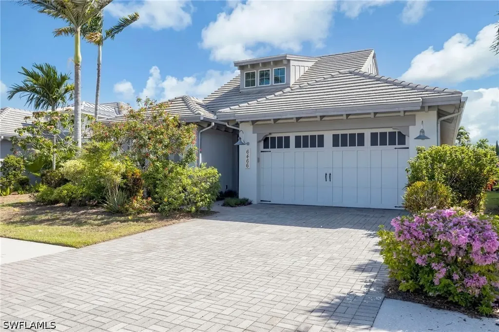 6466 Warwick Avenue Naples FL 34113