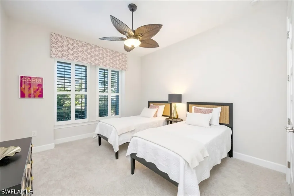 6466 Warwick Avenue Naples FL 34113