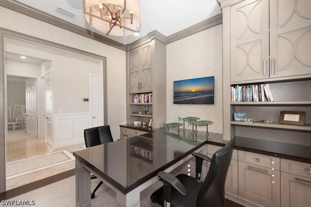 3168 Pacific Drive Naples FL 34119
