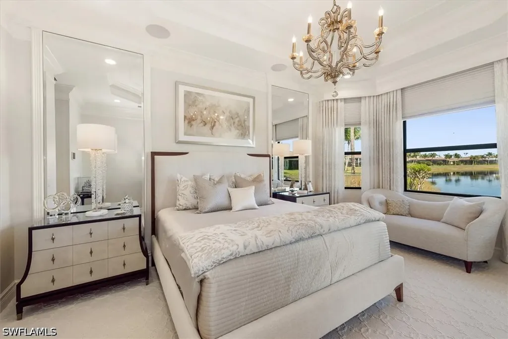 3168 Pacific Drive Naples FL 34119