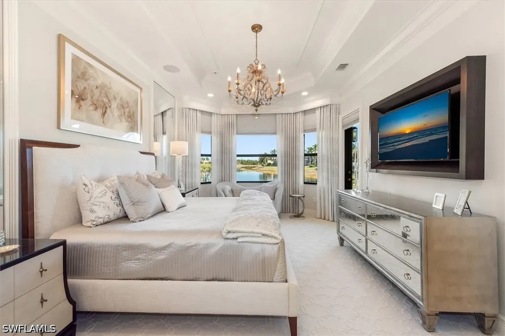 3168 Pacific Drive Naples FL 34119