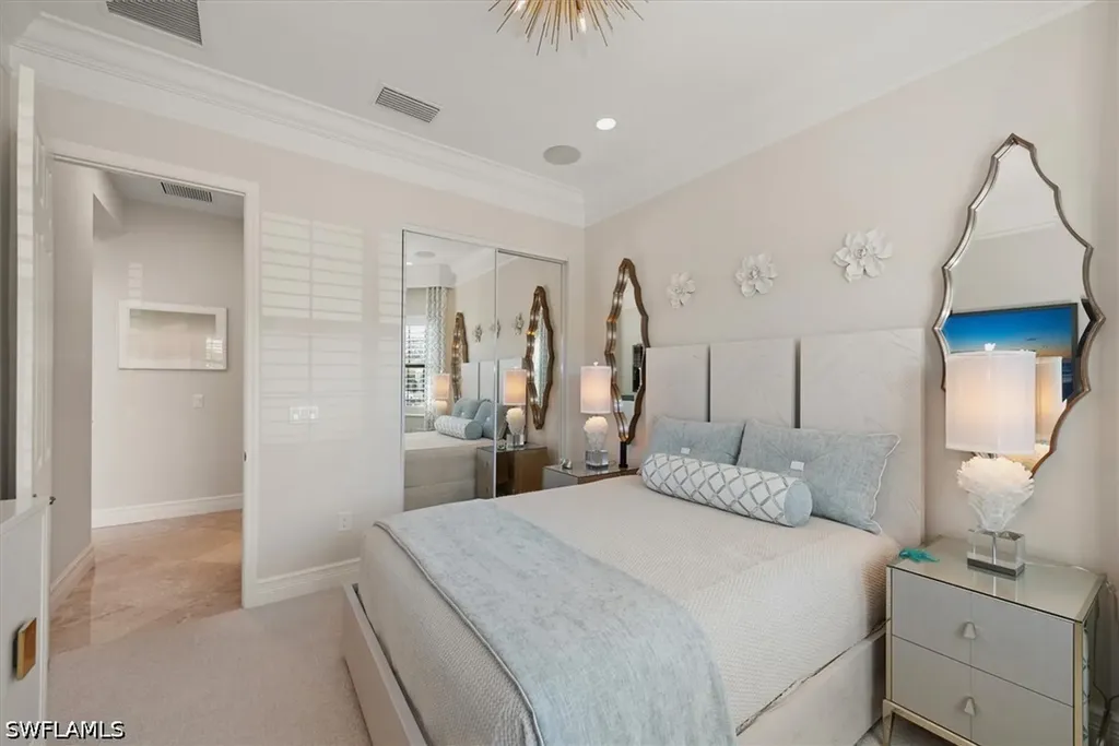 3168 Pacific Drive Naples FL 34119