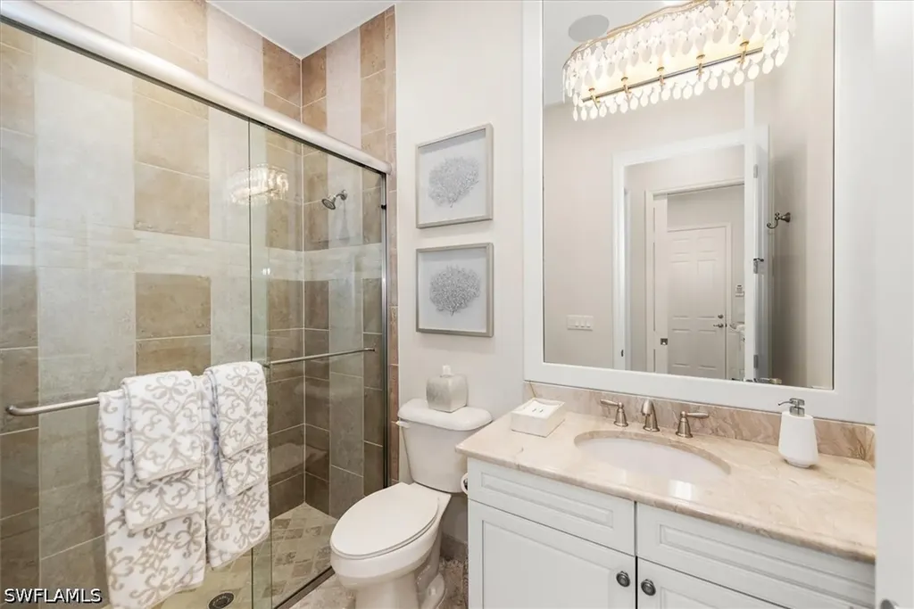 3168 Pacific Drive Naples FL 34119