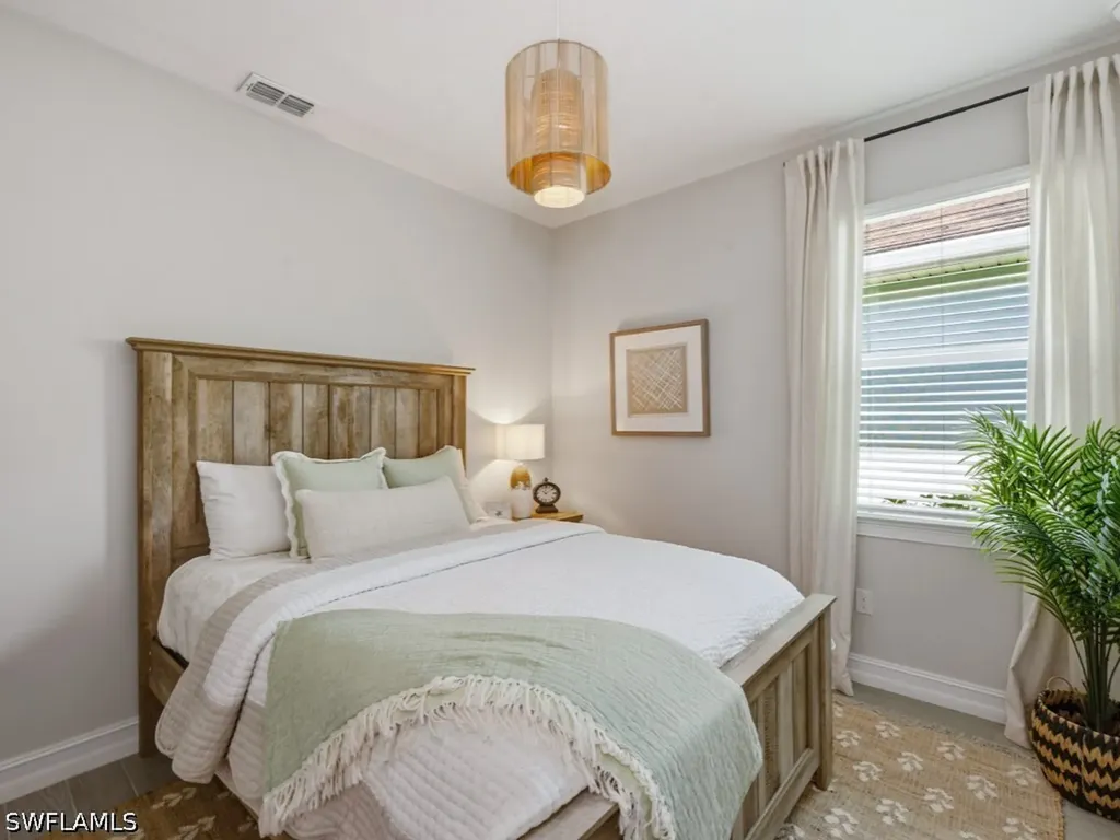496 Polihale Way Naples FL 34114
