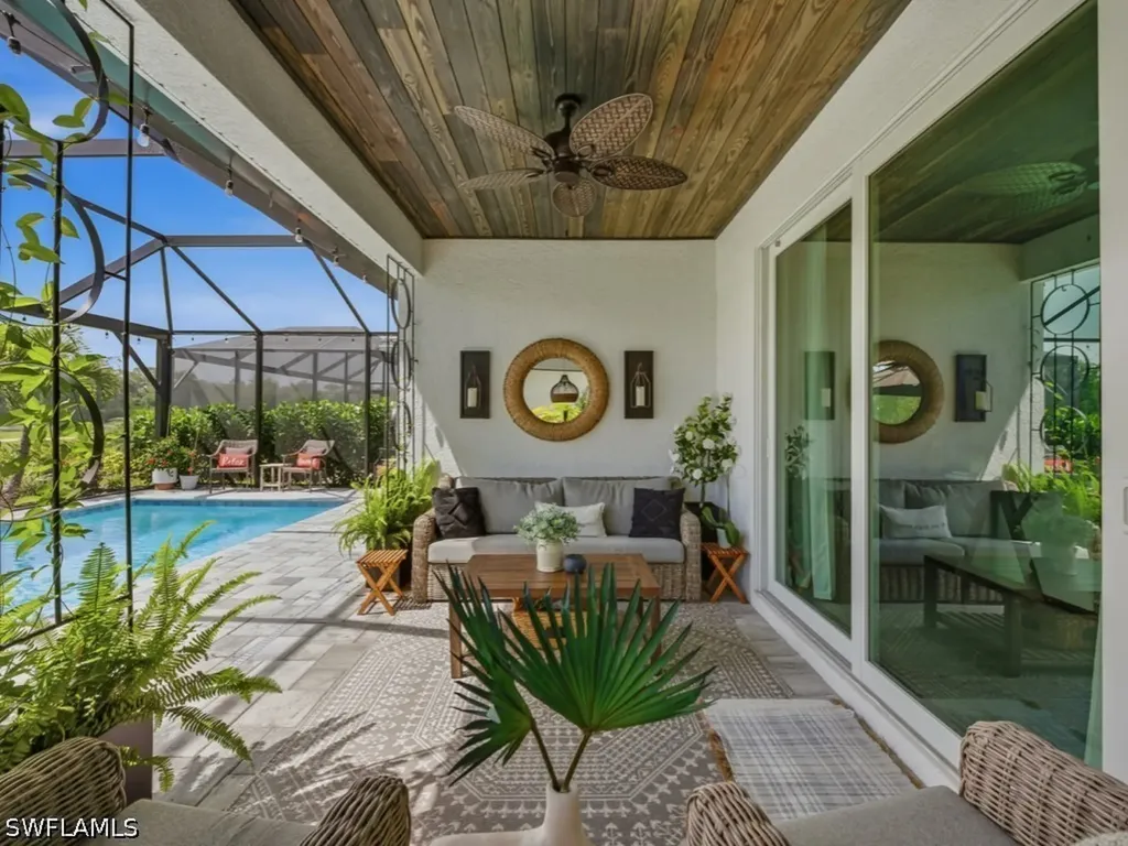 496 Polihale Way Naples FL 34114