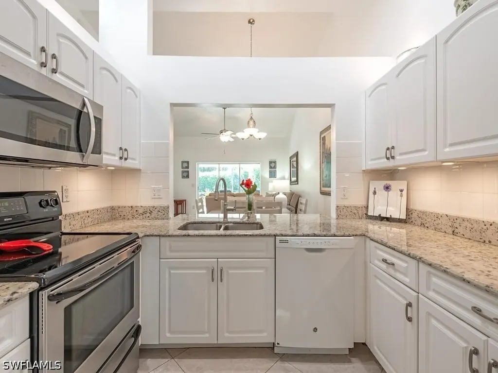 472 Saint Andrews Boulevard Naples FL 34113