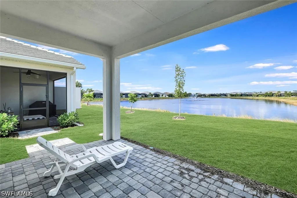 9209 Cayman Drive N Naples FL 34114