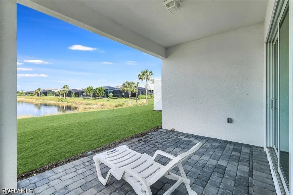 9209 Cayman Drive N Naples FL 34114
