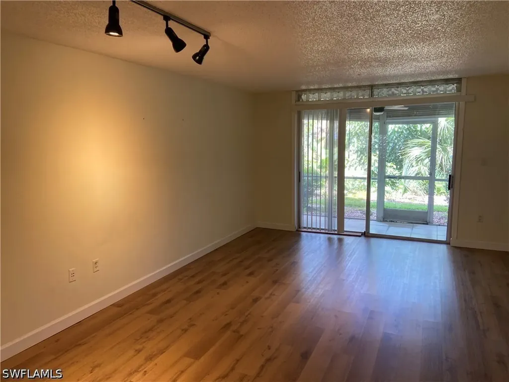 180 Turtle Lake Court Naples FL 34105