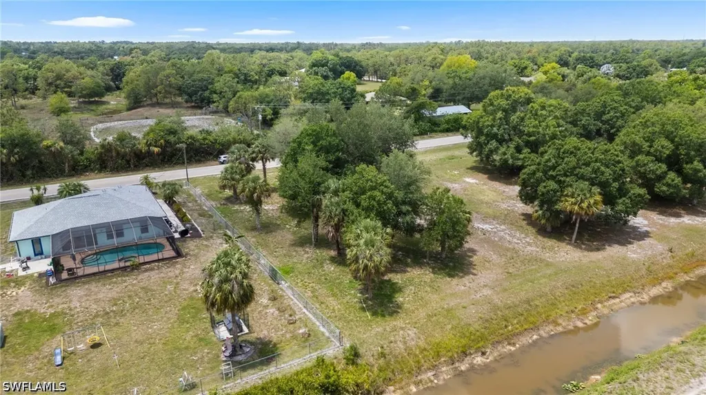 15601 Cemetery Road Fort Myers FL 33905