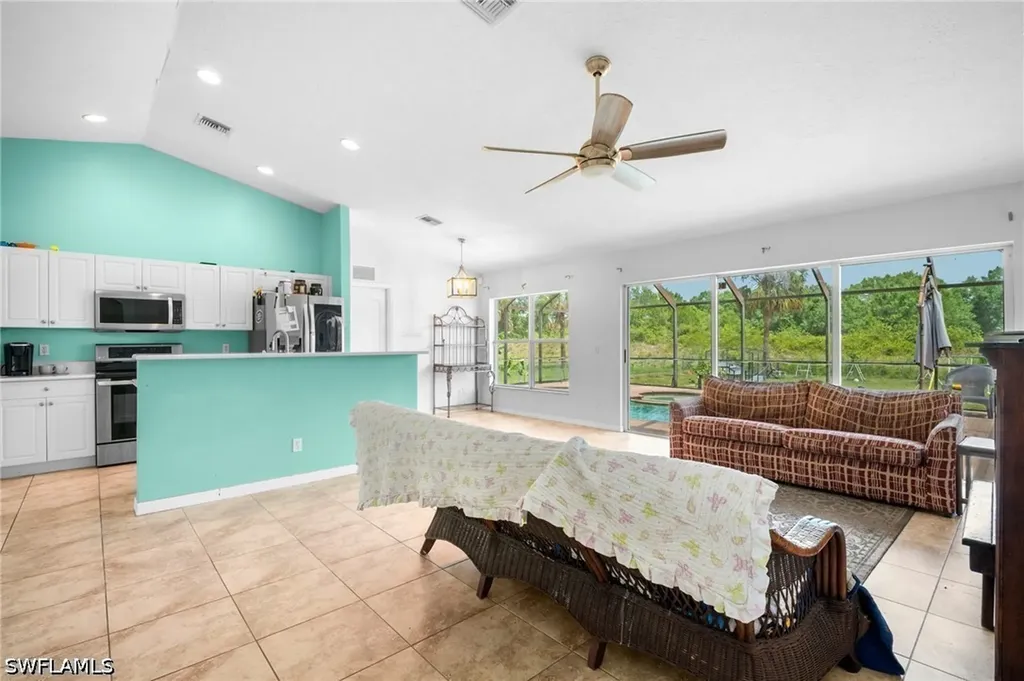 15601 Cemetery Road Fort Myers FL 33905