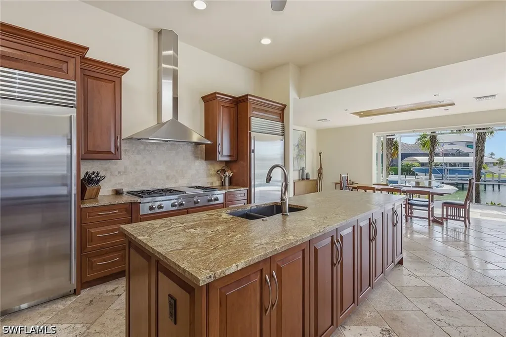 1741 Wavecrest Court Marco Island FL 34145