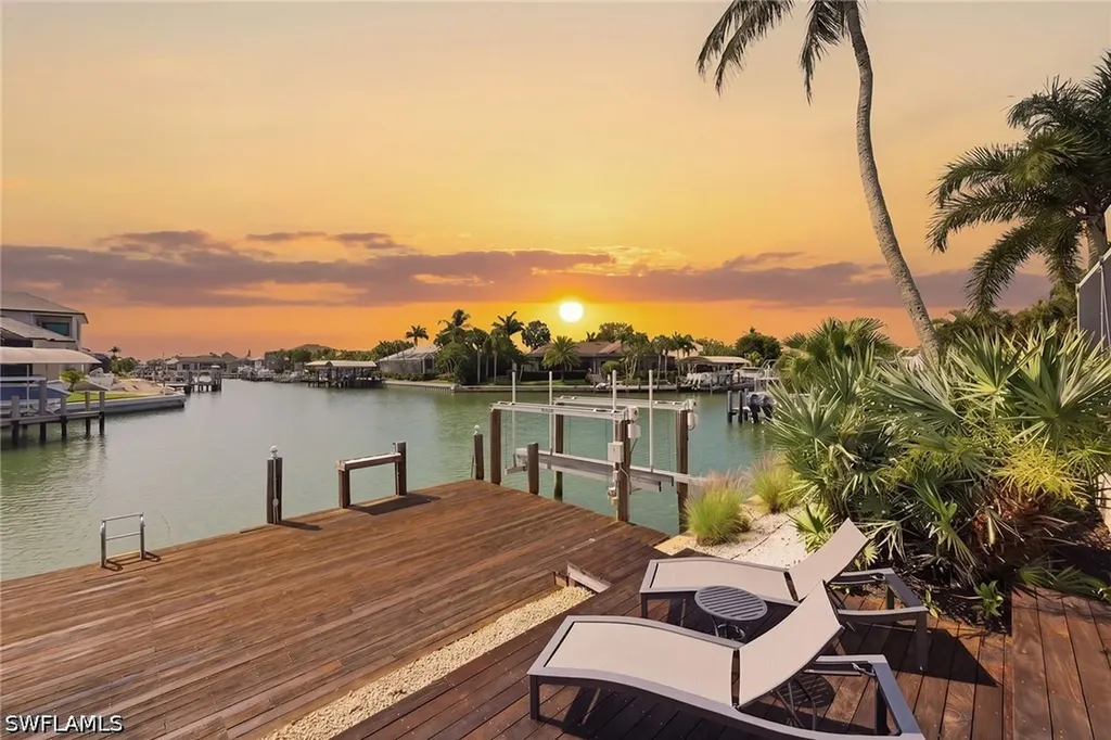 1741 Wavecrest Court Marco Island FL 34145