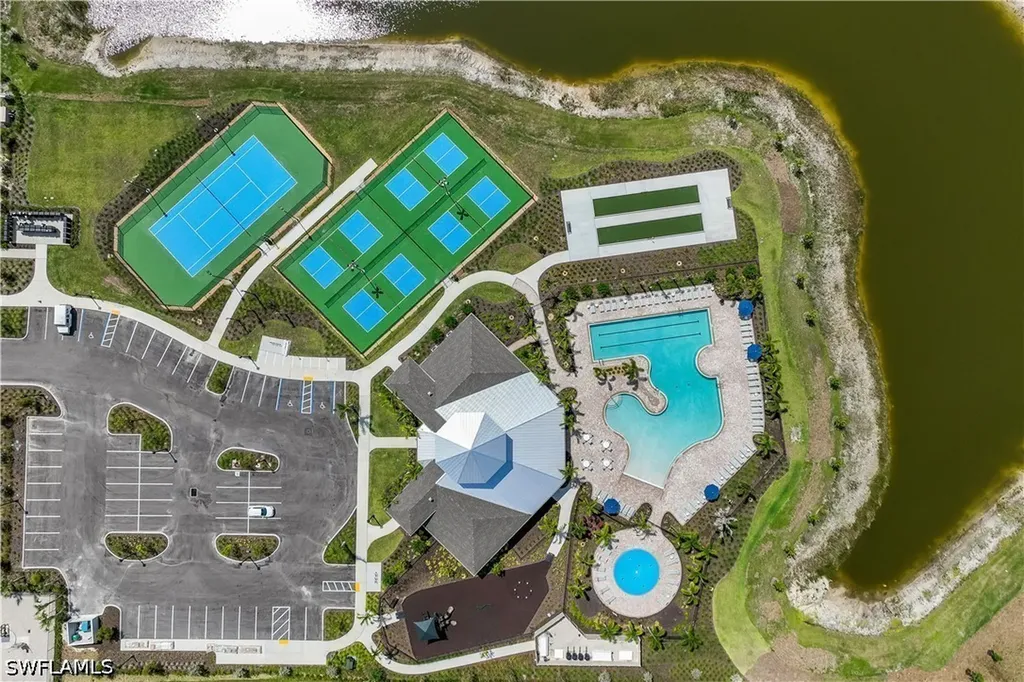 2654 Soft Coral Way North Fort Myers FL 33903