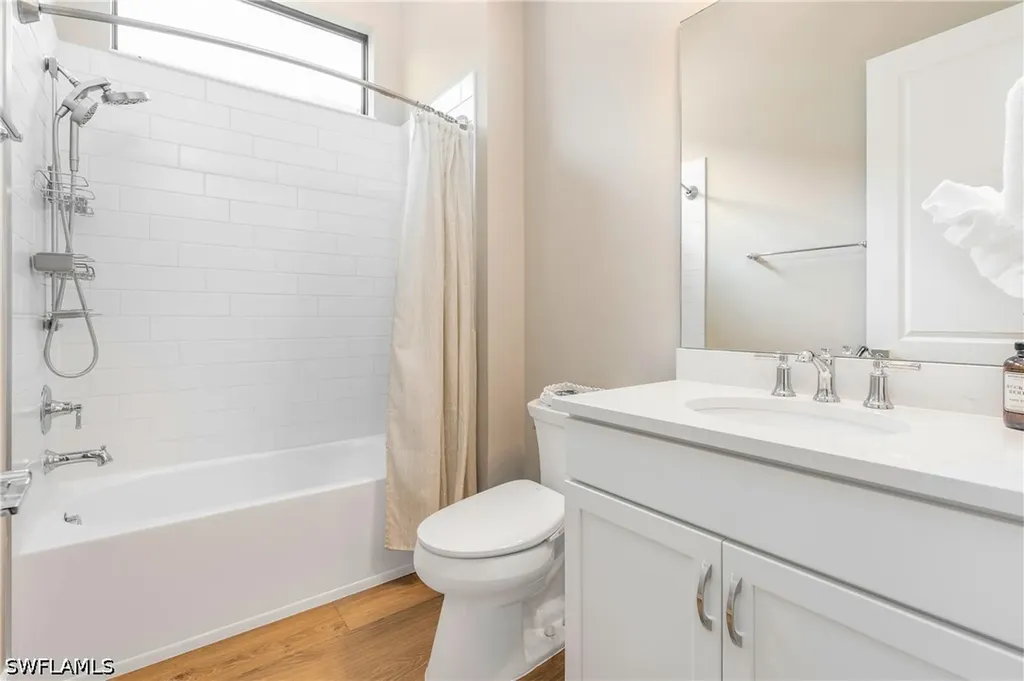 9552 Caymas Terrace Naples FL 34114