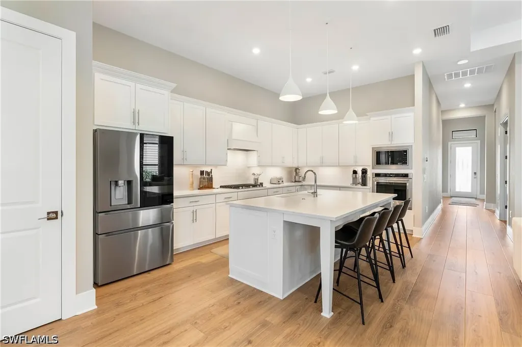 9552 Caymas Terrace Naples FL 34114