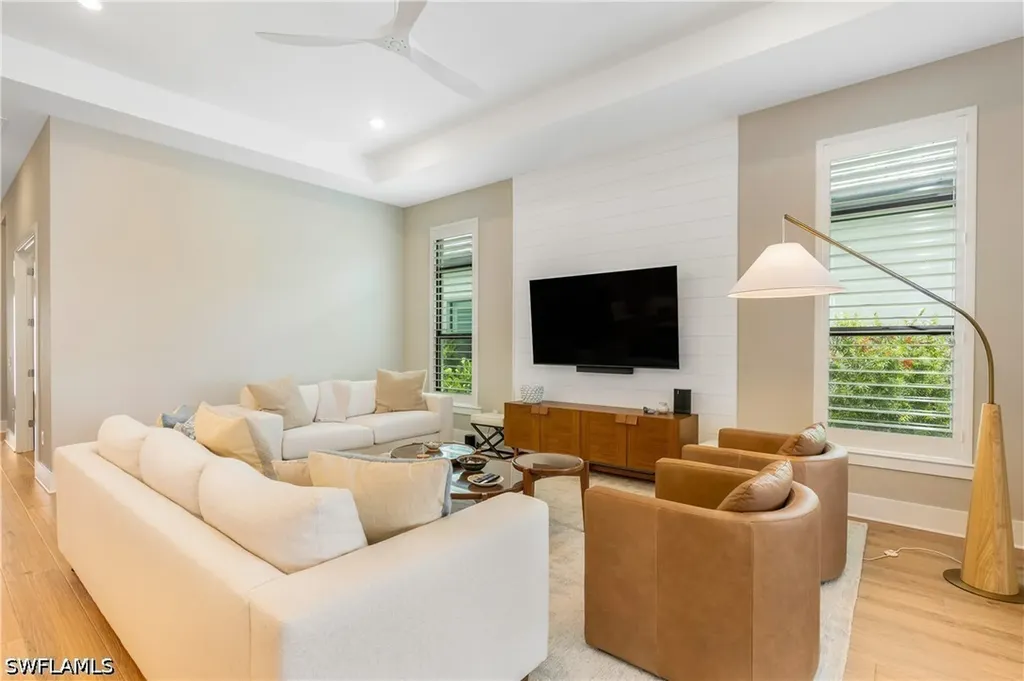 9552 Caymas Terrace Naples FL 34114