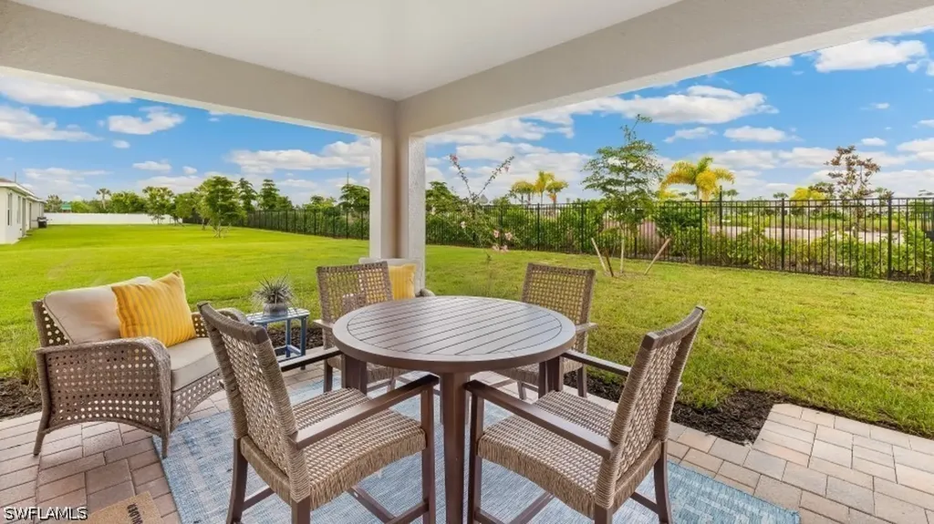 2674 Soft Coral Way North Fort Myers FL 33903