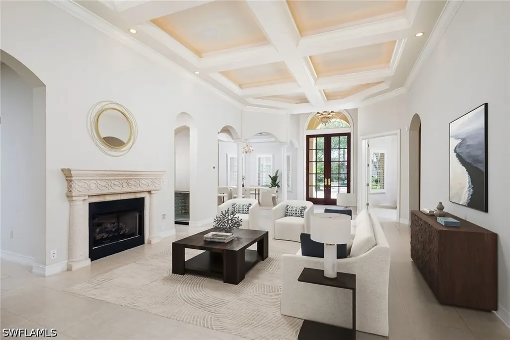12255 Colliers Reserve Drive Naples FL 34110