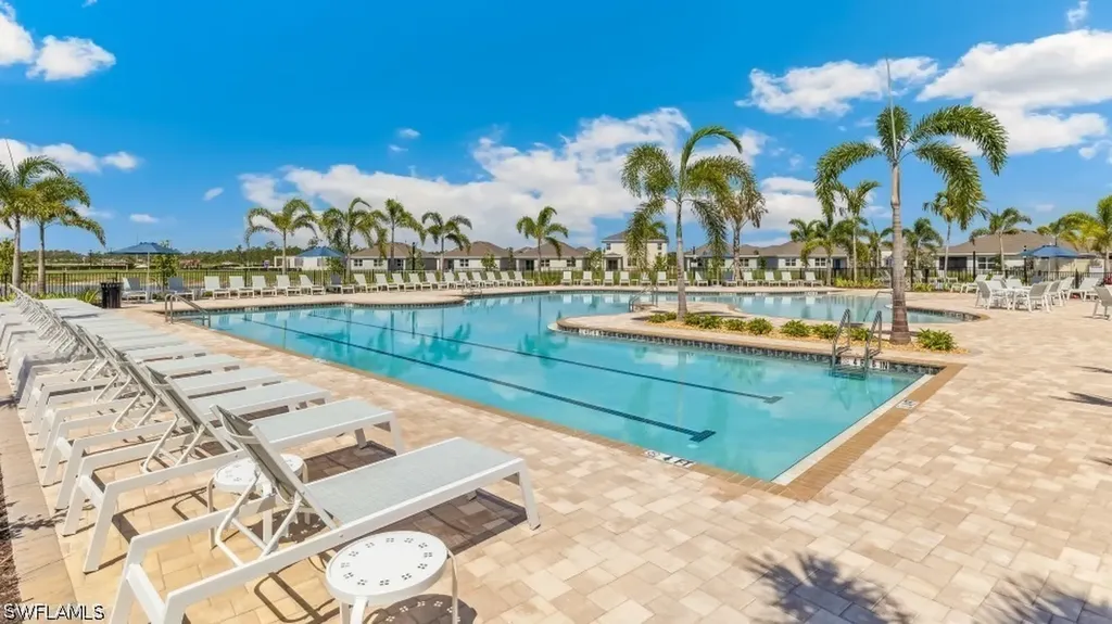 16824 Elkhorn Coral Drive North Fort Myers FL 33903