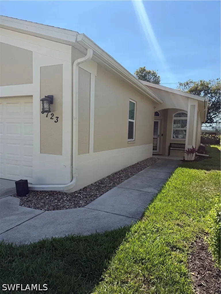 8723 Ibis Cove Circle Naples FL 34119