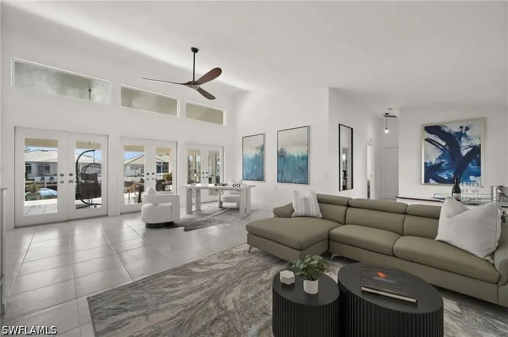 454 Flamingo Avenue Naples FL 34108