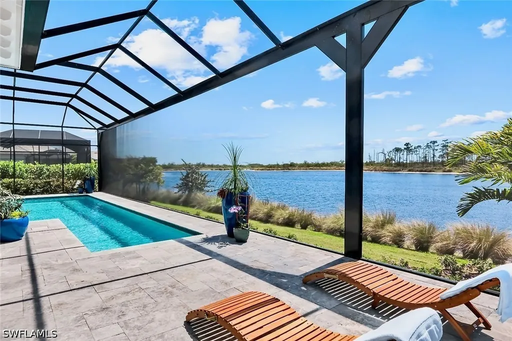 8859 Nevis Way Naples FL 34112