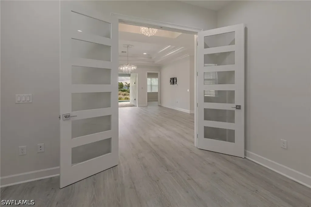 6385 Arriba Avenue Naples FL 34113
