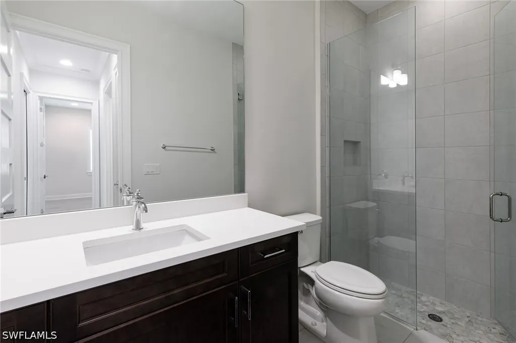 6385 Arriba Avenue Naples FL 34113